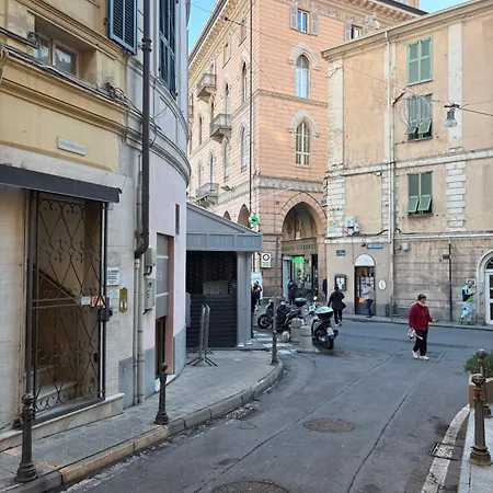 Lägenhet Francy Elegante In Centro Sanremo